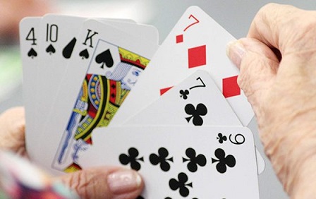 Kỹ năng phân tích cây bài của đối thủ khi chơi HappyLuke casino online